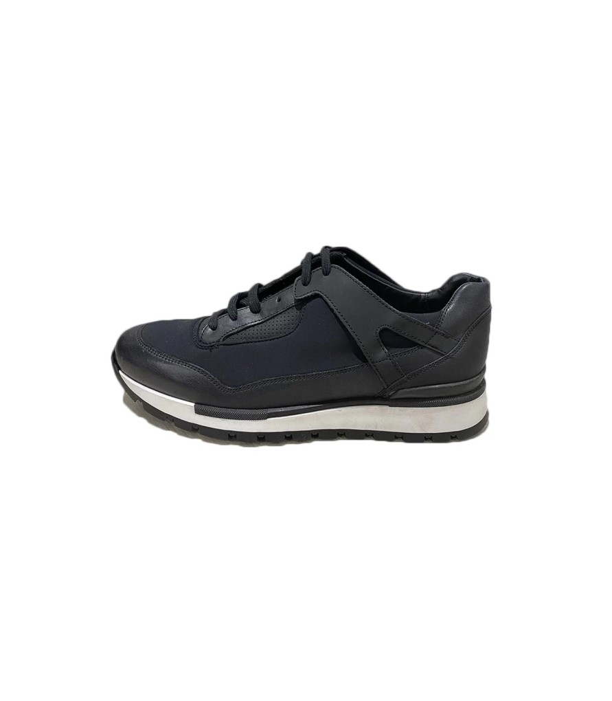 Uomo Soldini Sneakers | Sneakers Uomo Soldini In Pelle Sampata Suola In Gomma Colore Nero - 206273V69